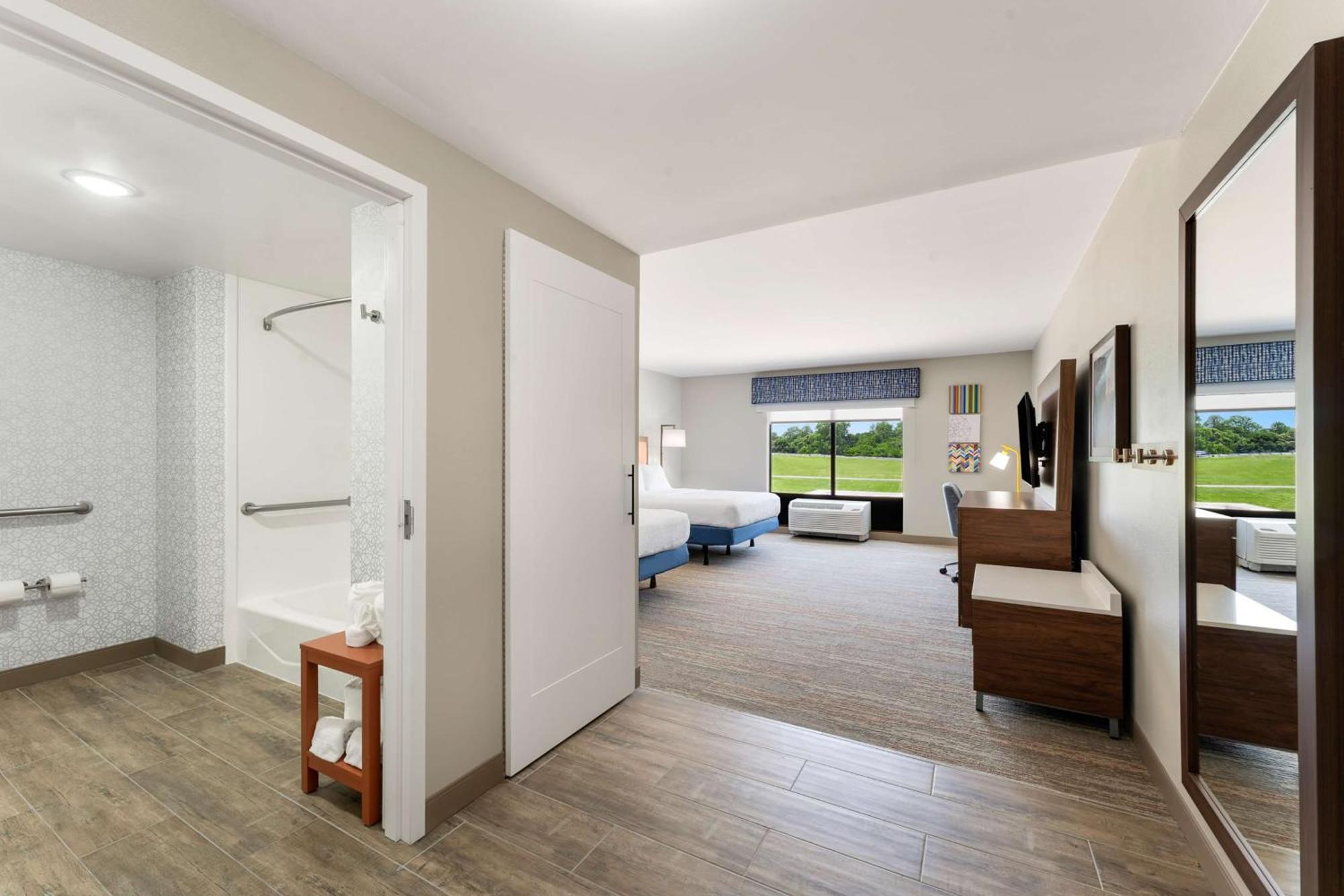 Hampton Inn Milford Exterior foto